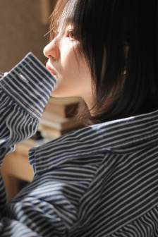 女教师的滋味在线播放
